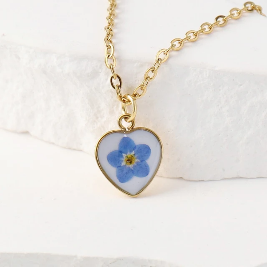 Forget me not necklace