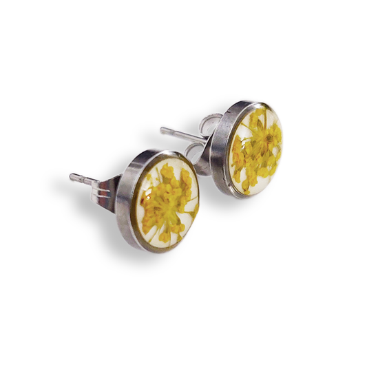 Stud earrings yellow color