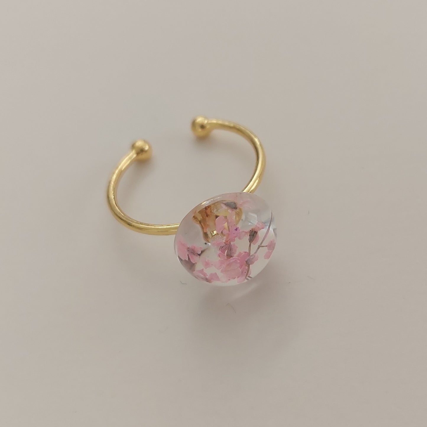 Gold color real pink flowers ring